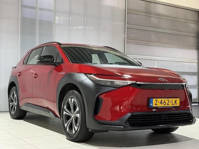 Occasion Toyota bZ4X Active 164 kW (224 PK) 2024 Rood SUV