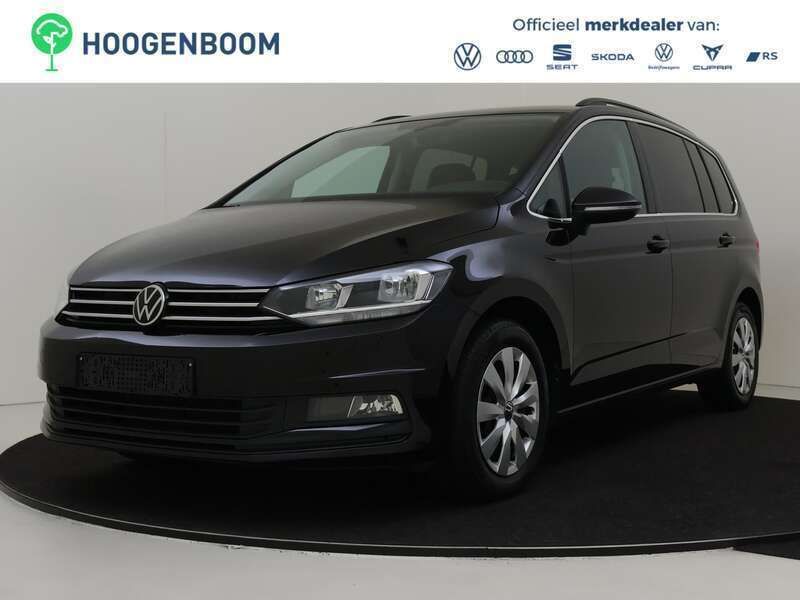Zwart Gebruikt 2021 VW Touran Comfortline MPV | € 28.950 (Eerlijke prijs) - Afbeelding 1/4