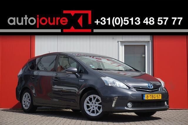 Grijs Gebruikt 2013 Toyota Prius+ Limited MPV | € 9.249 (Eerlijke prijs) - Afbeelding 1/4
