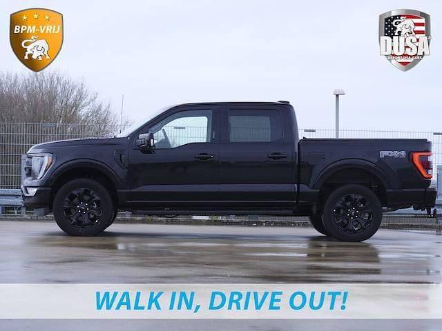 Occasion Ford F-150 Lariat 402 PK (295 kW) 2024 Zwart (metallic) Pickup