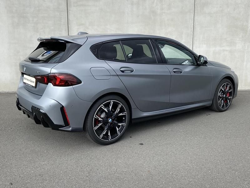 Occasion BMW 120 M Sport 156 PK (114 kW) 2025 Grijs Hatchback