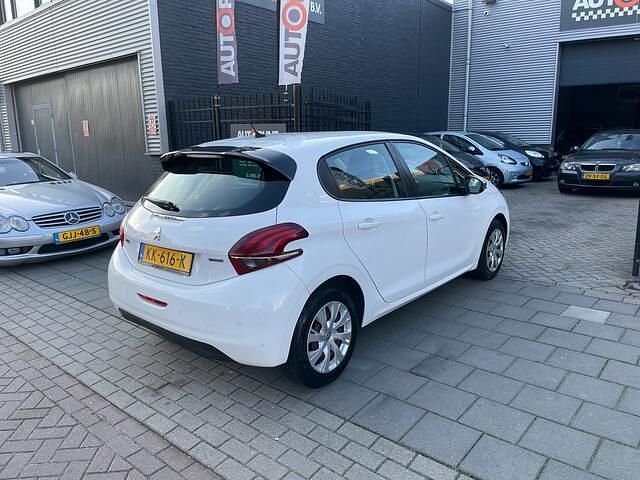 Occasion Peugeot 208 82 PK (60 kW) 2016 Wit Hatchback