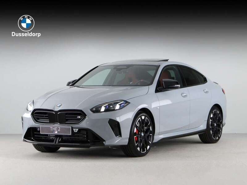 Grijs, metallic lak Nieuw 2025 BMW M235 Comfort Edition Coupé | € 95.534 (Eerlijke prijs) - Afbeelding 1/4