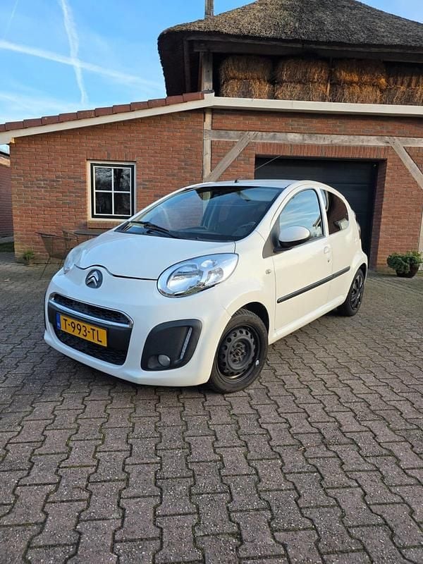 Wit Gebruikt 2012 Citroën C1 Exclusive Hatchback | € 2.900 (Super prijs) - Afbeelding 1/4