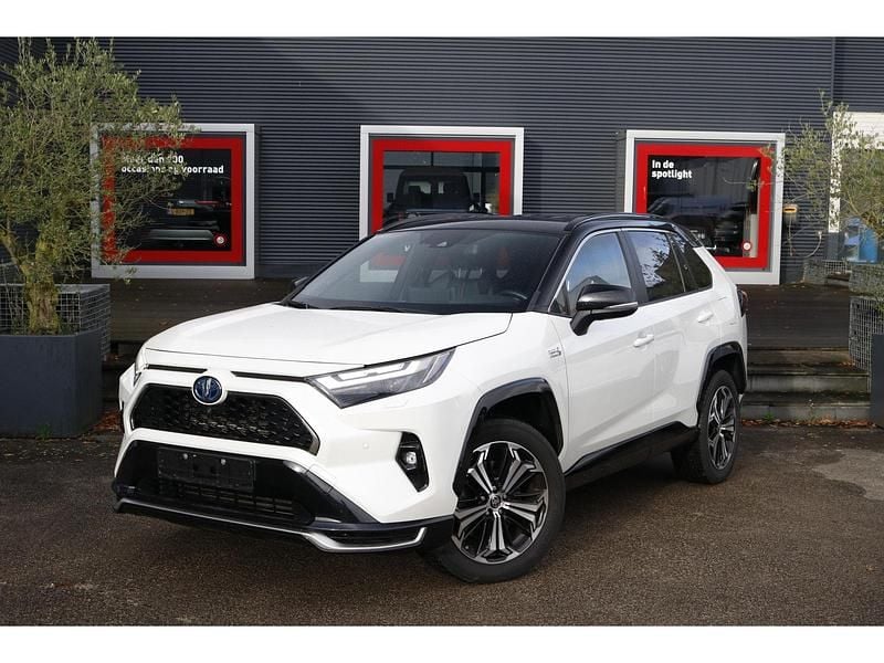 Wit Gebruikt 2022 Toyota RAV4 Plus SUV | € 39.900 (Eerlijke prijs) - Afbeelding 1/4