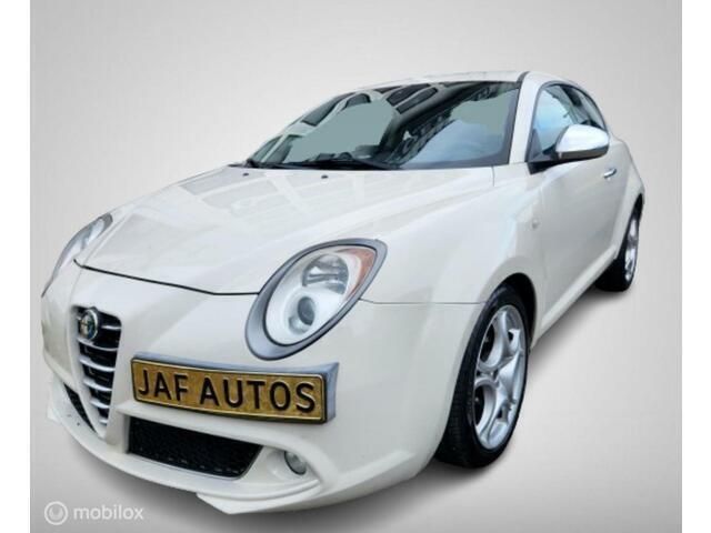 Wit Gebruikt 2011 Alfa Romeo MiTo Hatchback | € 3.250 (Eerlijke prijs) - Afbeelding 1/4