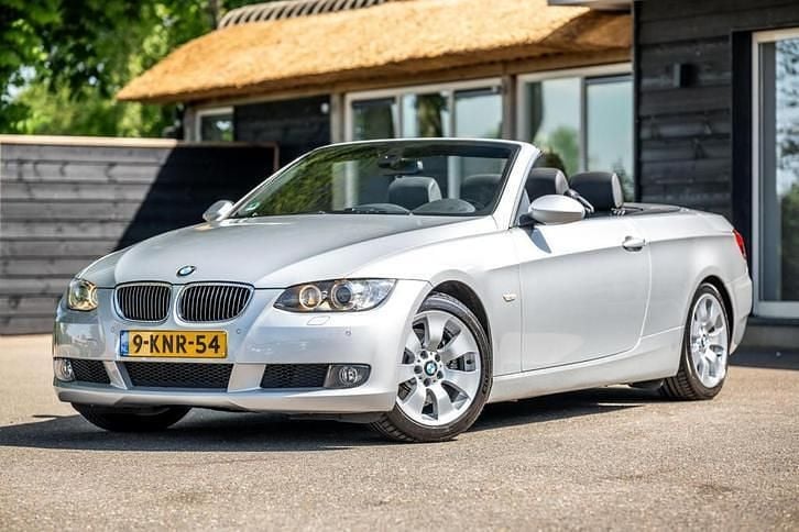 Gebruikt 2007 BMW 325 Cabriolet | € 13.950 - Afbeelding 1/4