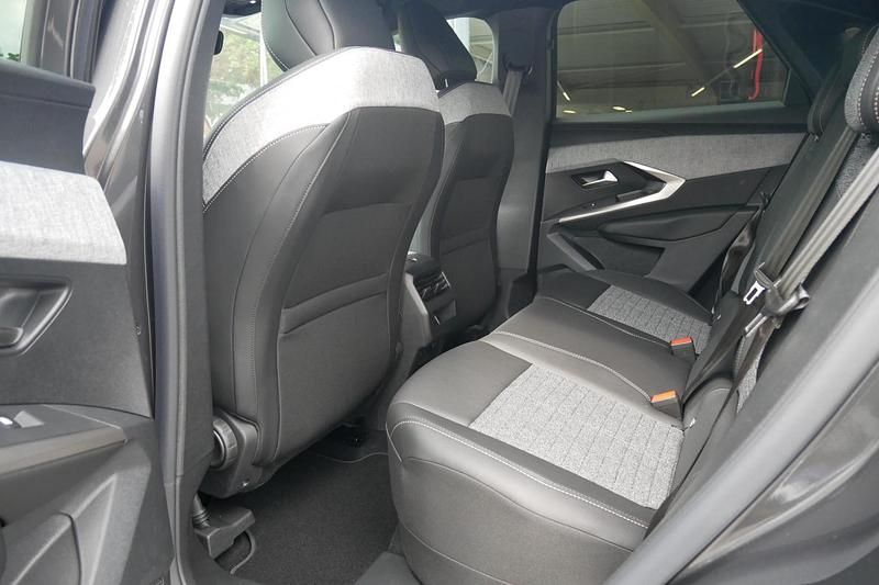 Occasion Peugeot 3008 Allure 194 PK (142 kW) 2025 Grijs SUV