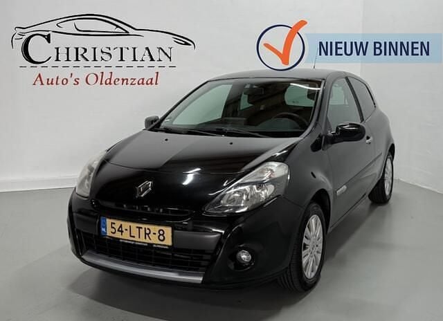 Zwart Gebruikt 2010 Renault Clio II Collection Hatchback | € 3.750 (Iets duurder) - Afbeelding 1/4