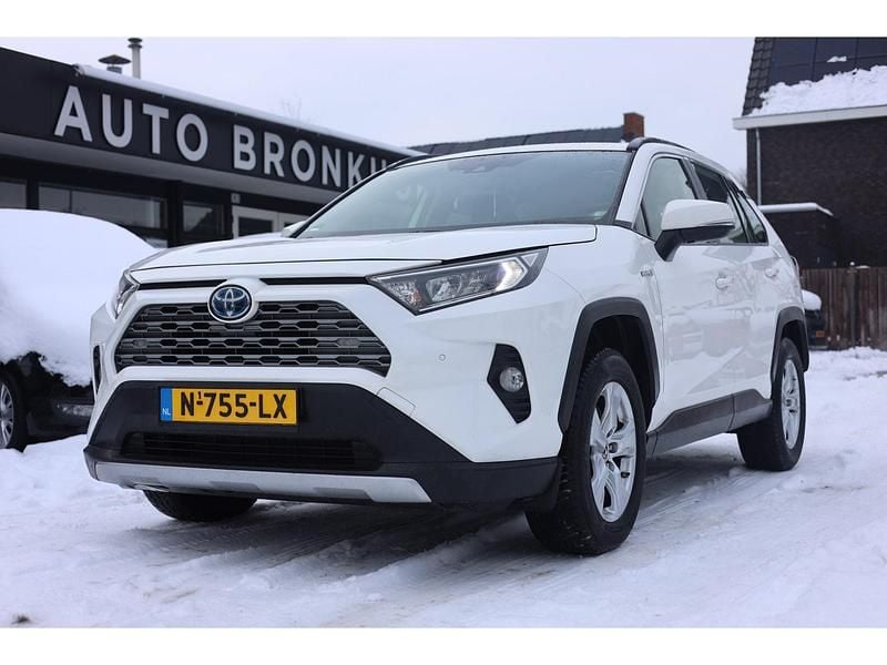 Wit Occasion 2019 Toyota RAV4 Active SUV | € 24.950 (Goede deal) - Afbeelding 1/4