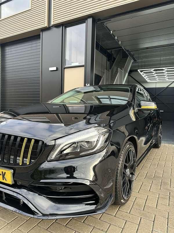 Occasion Mercedes A180 Prestige 122 PK (89 kW) 2016 Zwart Stationwagen