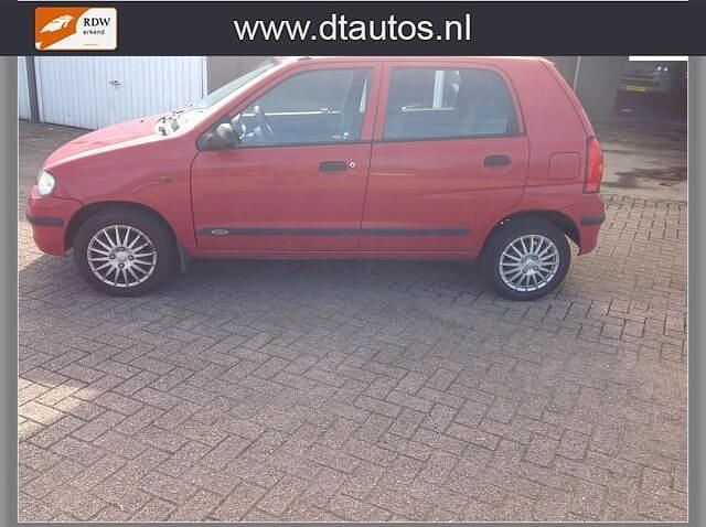Rood Gebruikt 2005 Suzuki Alto GLX Hatchback | € 800 (Super prijs) - Afbeelding 1/4