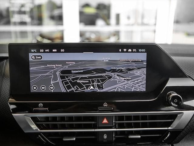 Occasion Citroën C4 PureTech 2024 Rood (metallic) SUV