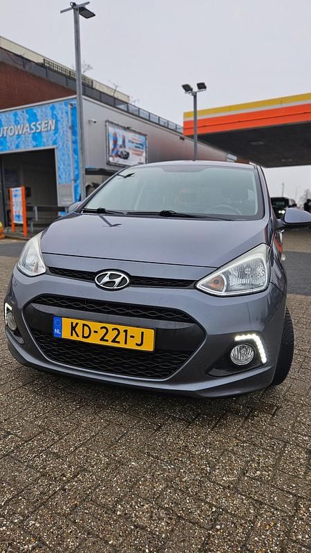Occasion Hyundai i10 GO! 65 PK (47 kW) 2016 Grijs Hatchback