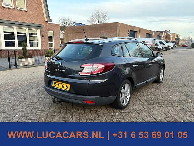 Occasion Renault Mégane GrandTour Dynamique 90 PK (66 kW) 2010 Grijs Stationwagen