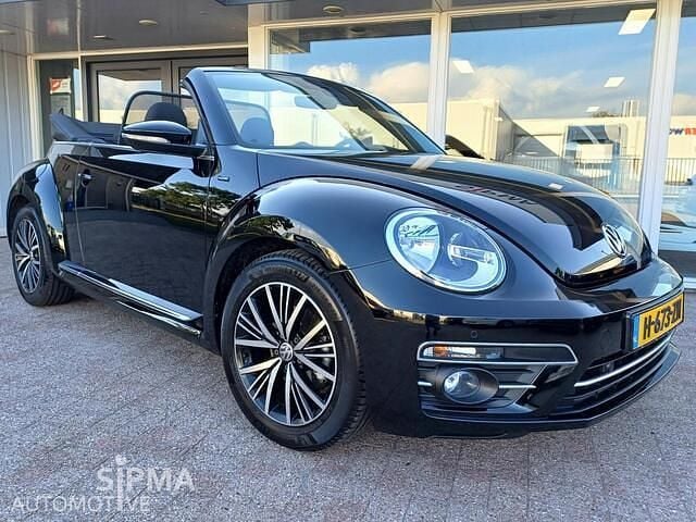 Zwart Gebruikt 2017 VW Beetle Allstar Cabriolet | € 21.000 (Eerlijke prijs) - Afbeelding 1/4