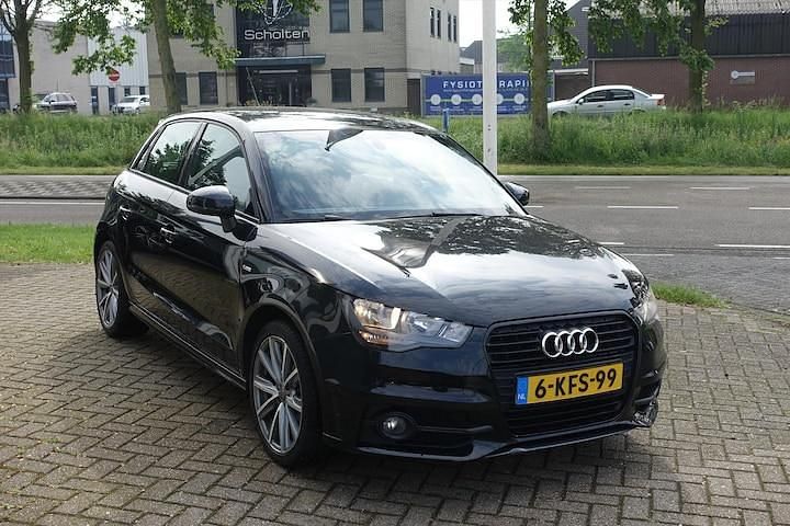 Occasion Audi A1 Admired 86 PK (63 kW) 2013 Zwart Hatchback