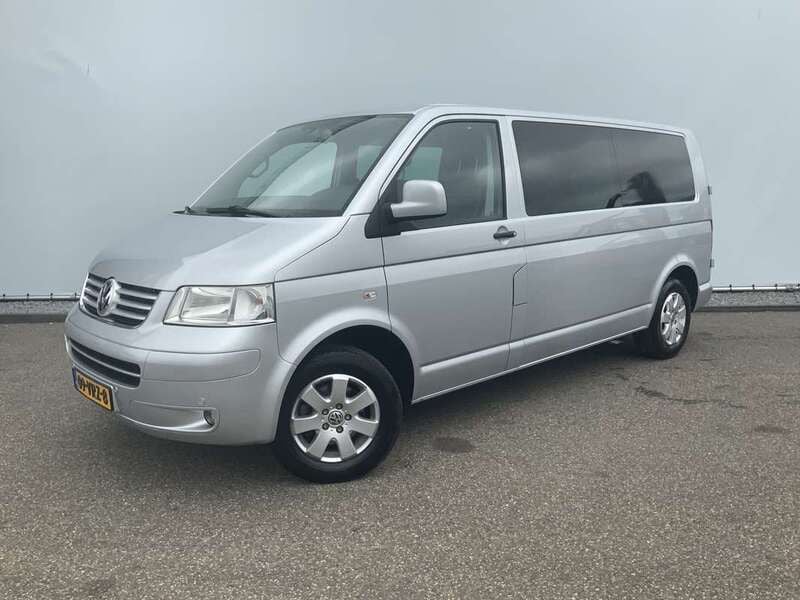 Zilver Gebruikt 2008 VW T5 Trendline Van | € 5.750 (Goede deal) - Afbeelding 1/4