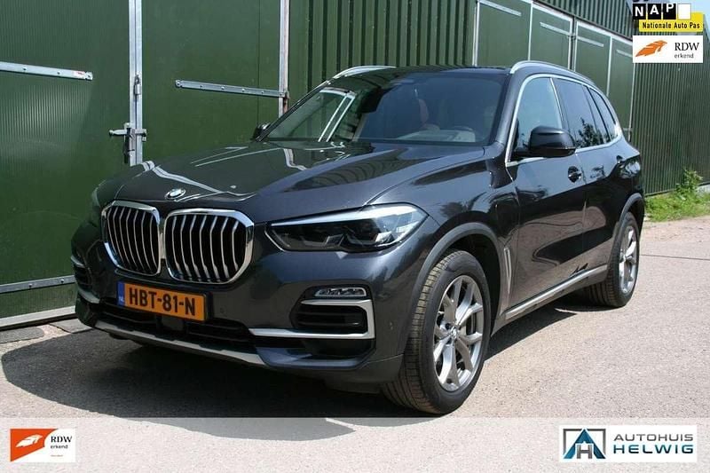 Zwart Gebruikt 2020 BMW X5 Executive SUV | € 46.950 (Super prijs) - Afbeelding 1/4