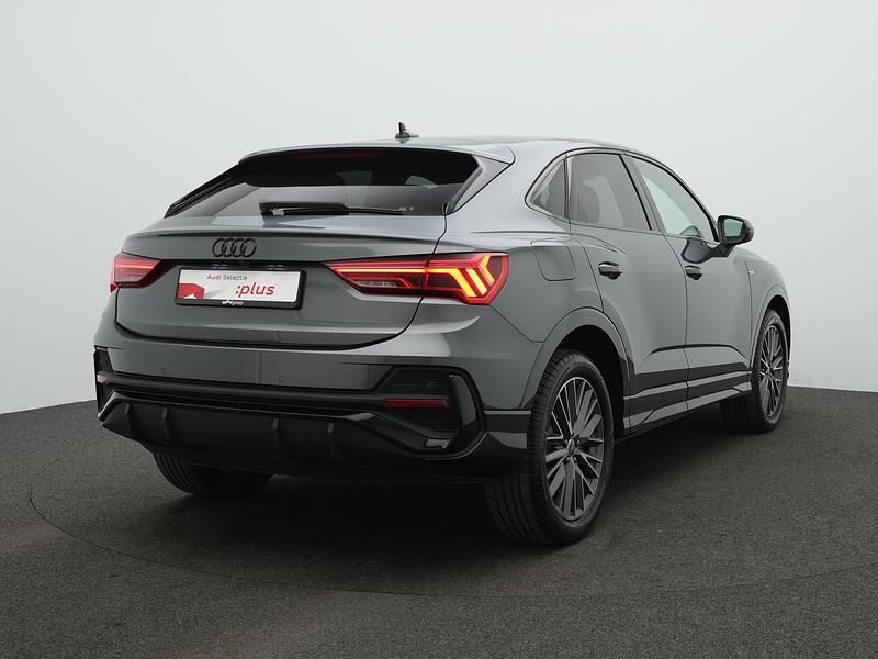 Occasion Audi Q3 Sportback S-Line 245 PK (180 kW) 2026 Grijs SUV