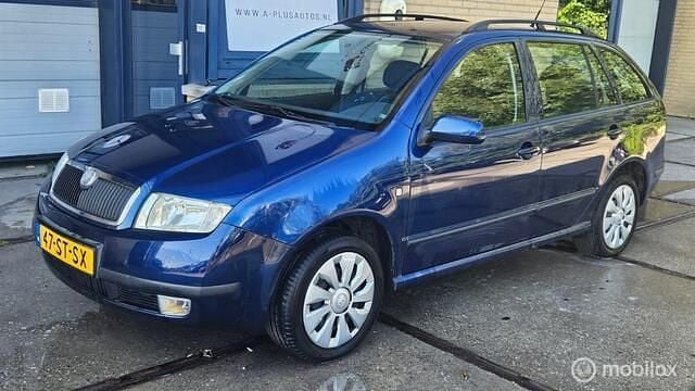 Blauw Gebruikt 2006 Skoda Fabia Stationwagen | € 995 (Eerlijke prijs) - Afbeelding 1/4