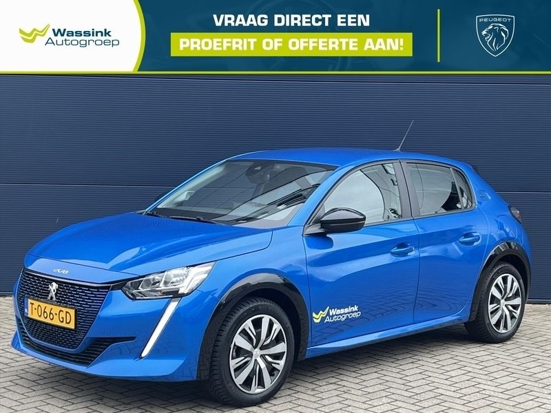Blauw Gebruikt 2024 Peugeot e-208 Active Hatchback | € 23.390 (Eerlijke prijs) - Afbeelding 1/3