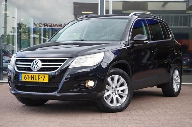 Zwart Gebruikt 2009 VW Tiguan Sport SUV | € 7.950 (Eerlijke prijs) - Afbeelding 1/4