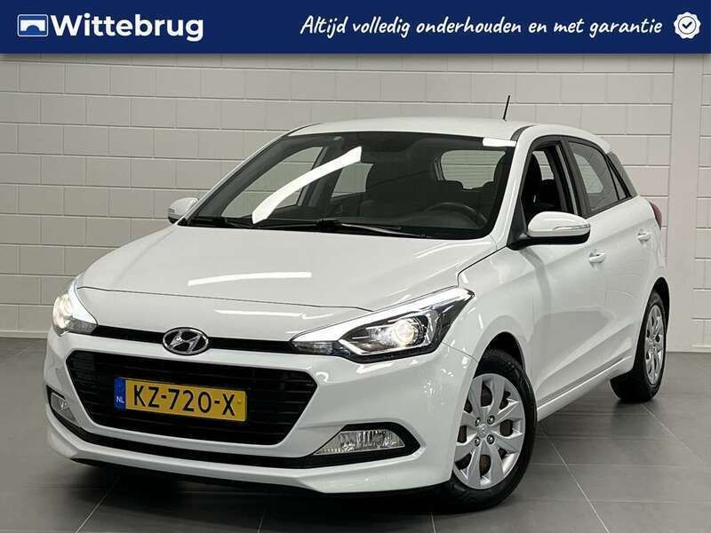 Wit Gebruikt 2017 Hyundai i20 Comfort Hatchback | € 12.925 (Iets duurder) - Afbeelding 1/3