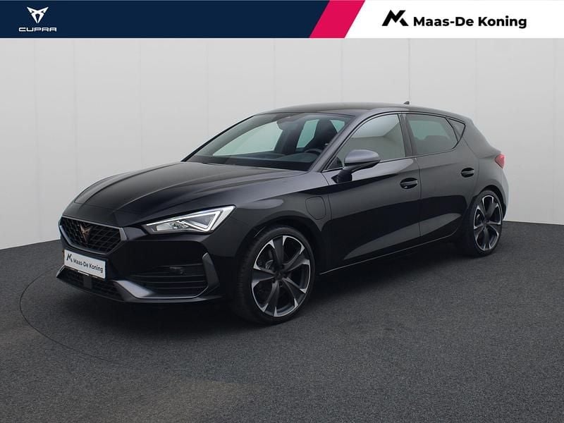 Zwart Gebruikt 2022 Cupra Leon VZ Hatchback | € 25.940 (Goede deal) - Afbeelding 1/4