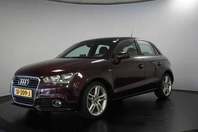 Paars Gebruikt 2013 Audi A1 Proline Hatchback | € 12.950 (Eerlijke prijs) - Afbeelding 1/4