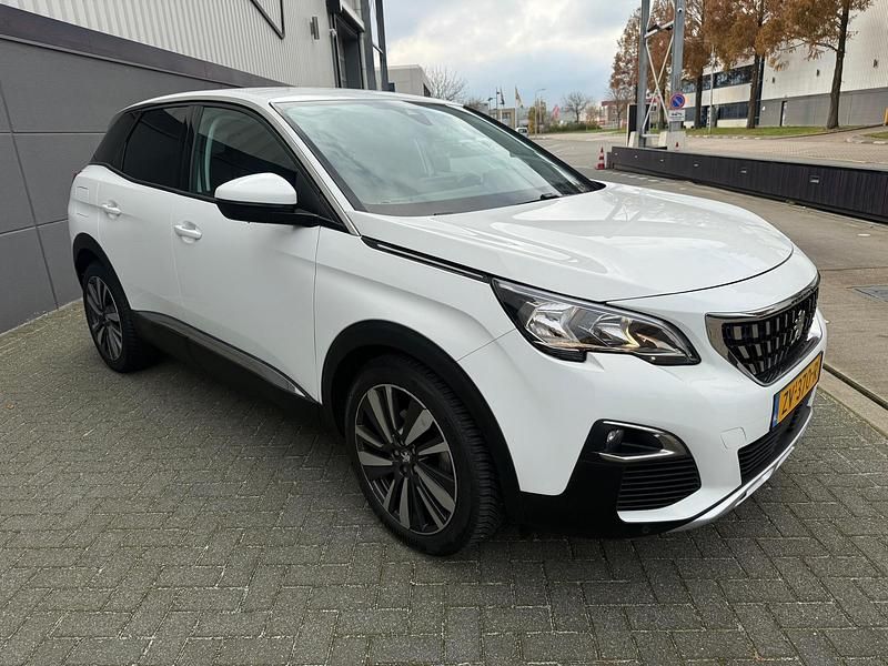 Occasion Peugeot 3008 Premium 131 PK (96 kW) 2019 Wit SUV
