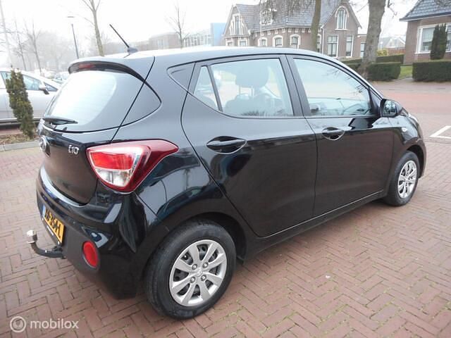 Occasion Hyundai i10 Comfort 67 PK (49 kW) 2019 Zwart Hatchback