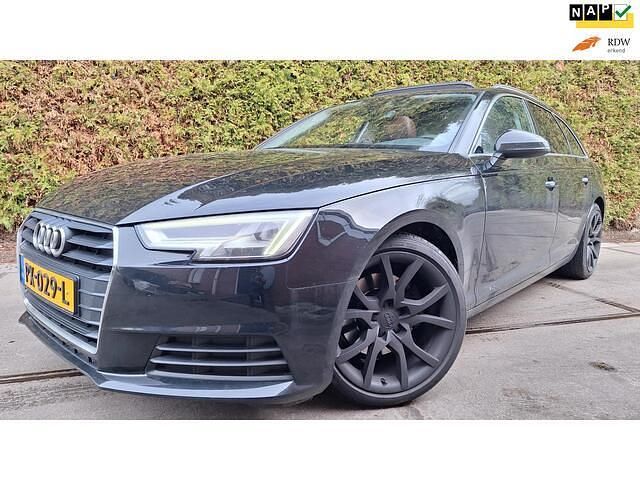 Zwart Occasion 2018 Audi A4 Basis Stationwagen | € 12.800 (Super prijs) - Afbeelding 1/4