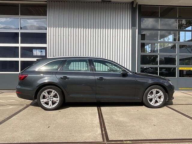 Occasion Audi A4 Sport 123 PK (90 kW) 2018 Grijs Stationwagen