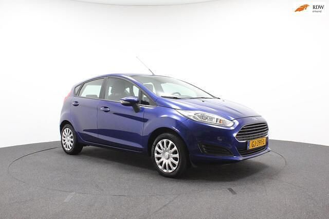 Occasion Ford Fiesta Style 65 PK (47 kW) 2015 Blauw Hatchback