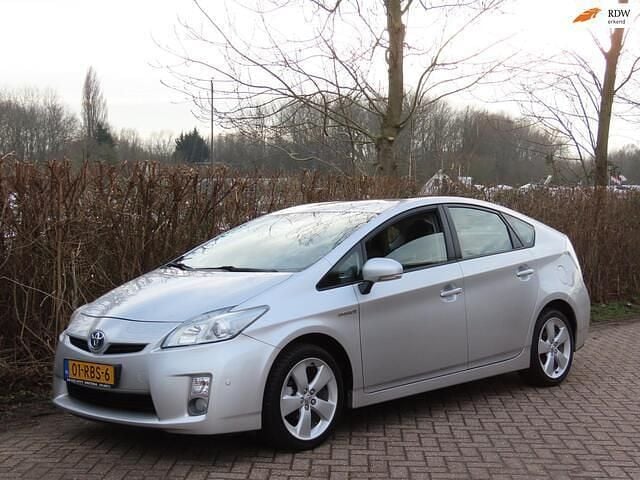 Grijs Occasion 2011 Toyota Prius Hatchback | € 10.495 (Eerlijke prijs) - Afbeelding 1/4