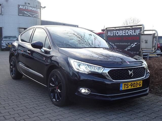 Occasion DS Automobiles DS4 Performance 165 PK (121 kW) 2018 Zwart Hatchback