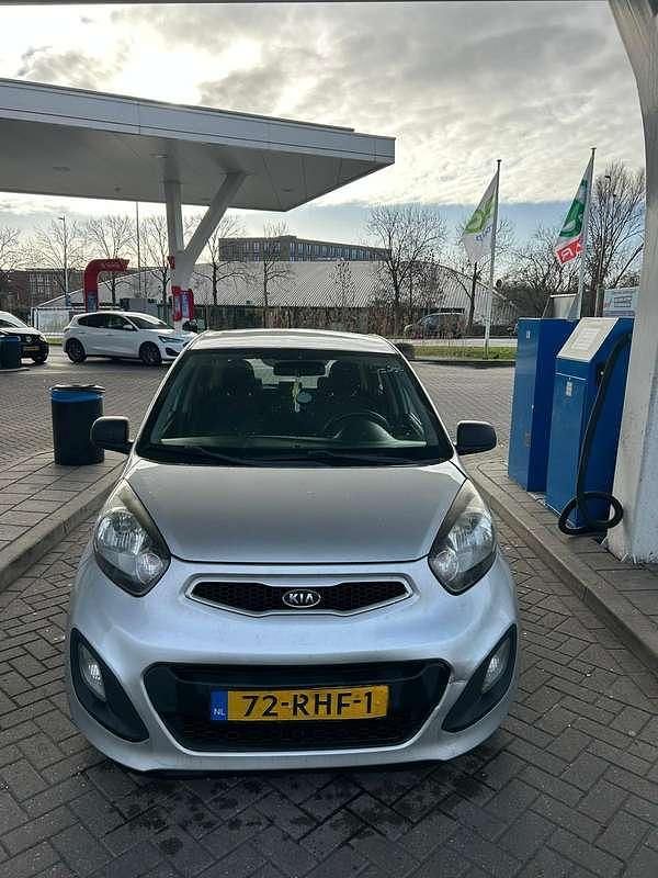 Grijs Gebruikt 2011 Kia Picanto Hatchback | € 2.700 (Goede deal) - Afbeelding 1/4