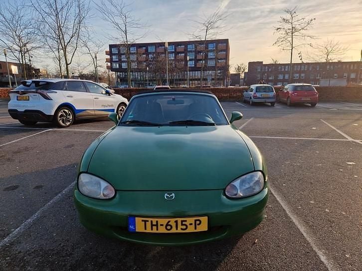 Gebruikt 1998 Mazda MX5 Cabriolet | € 2.500 (Super prijs) - Afbeelding 1/4