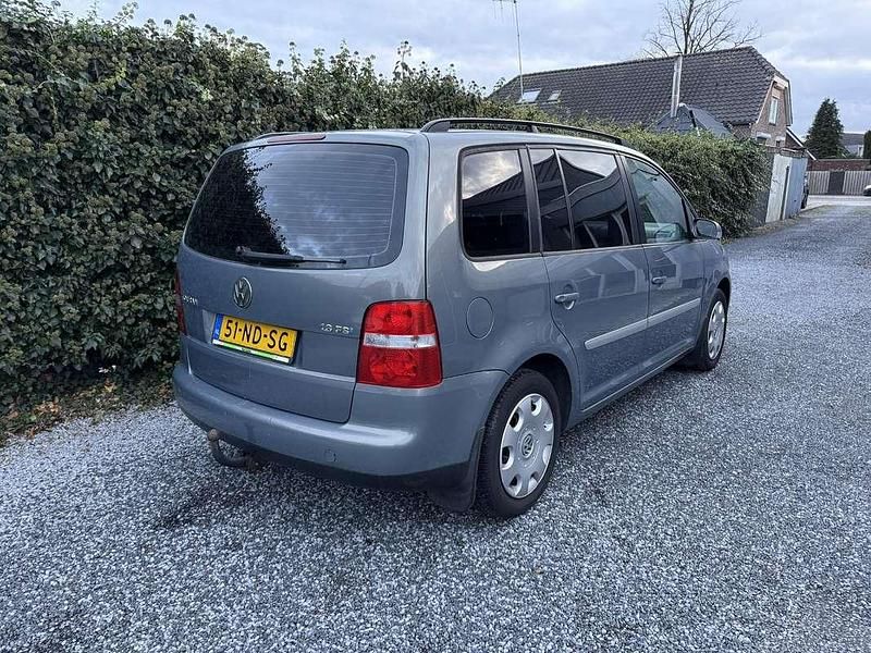 Occasion VW Touran Trendline 116 PK (85 kW) 2003 Grijs MPV