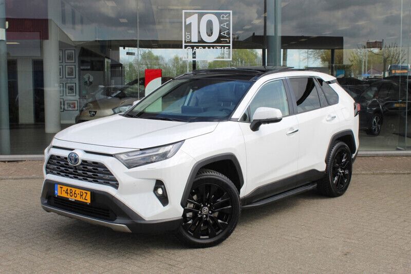 Gebruikt 2023 Toyota RAV4 Hybrid Executive SUV | € 49.190 - Afbeelding 1/1