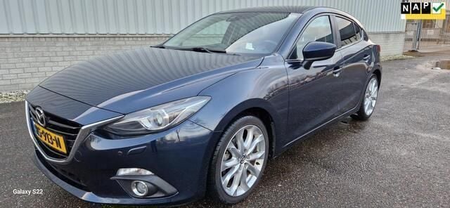 Blauw Gebruikt 2016 Mazda 3 Hatchback | € 8.250 (Goede deal) - Afbeelding 1/4