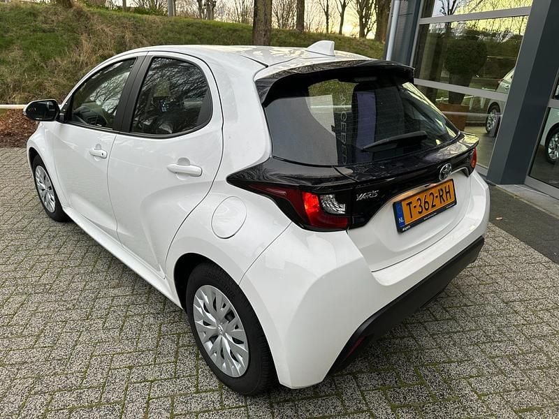 Occasion Toyota Yaris Hybrid Active 2023 Wit Hatchback