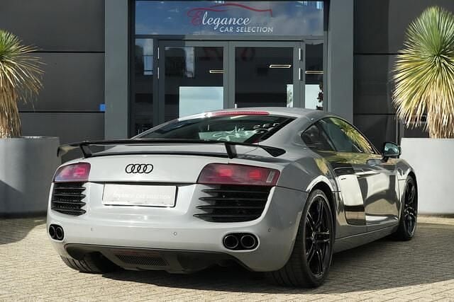 Occasion Audi R8 Coupé 420 PK (308 kW) 2007 Grijs (metallic) Coupé