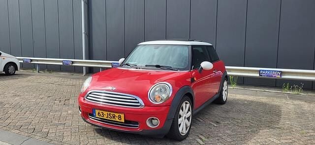 Rood Gebruikt 2009 Mini Cooper Chili Hatchback | € 2.850 (Super prijs) - Afbeelding 1/4