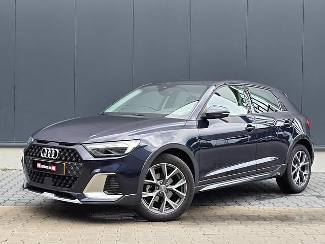 Blauw Gebruikt 2020 Audi A1 Basis Hatchback | € 20.900 (Eerlijke prijs) - Afbeelding 1/4
