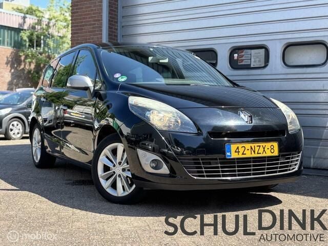 Zwart Gebruikt 2011 Renault Scénic III Privilege MPV | € 3.950 (Eerlijke prijs) - Afbeelding 1/4