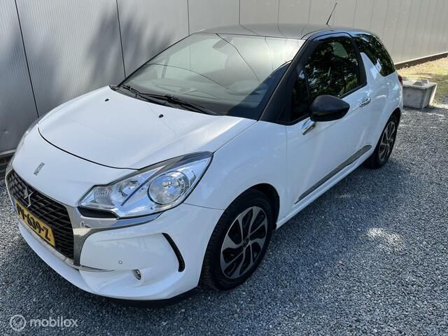 Wit Gebruikt 2017 DS Automobiles DS3 So Chic Hatchback | € 8.995 (Eerlijke prijs) - Afbeelding 1/4