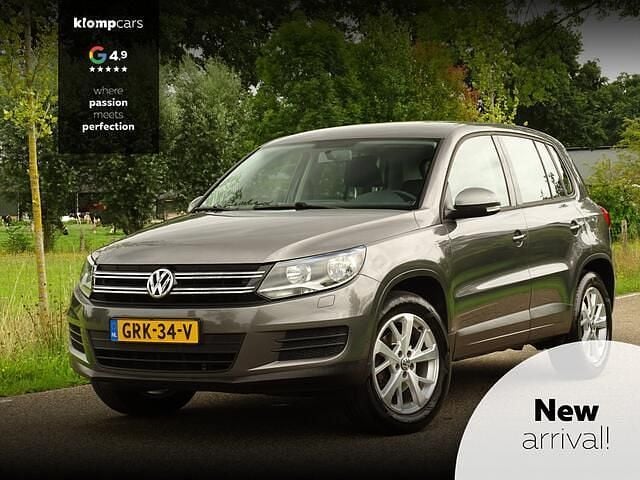 Grijs Gebruikt 2013 VW Tiguan Sport SUV | € 12.900 (Eerlijke prijs) - Afbeelding 1/4