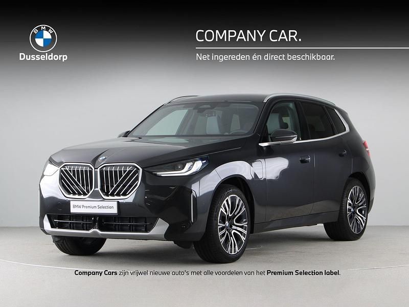 Grijs Gebruikt 2025 BMW X3 Comfort Edition SUV | € 71.535 (Iets duurder) - Afbeelding 1/4